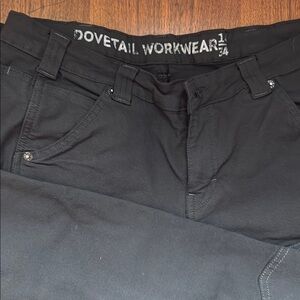 Black Straight Leg Jeans with Classic Style